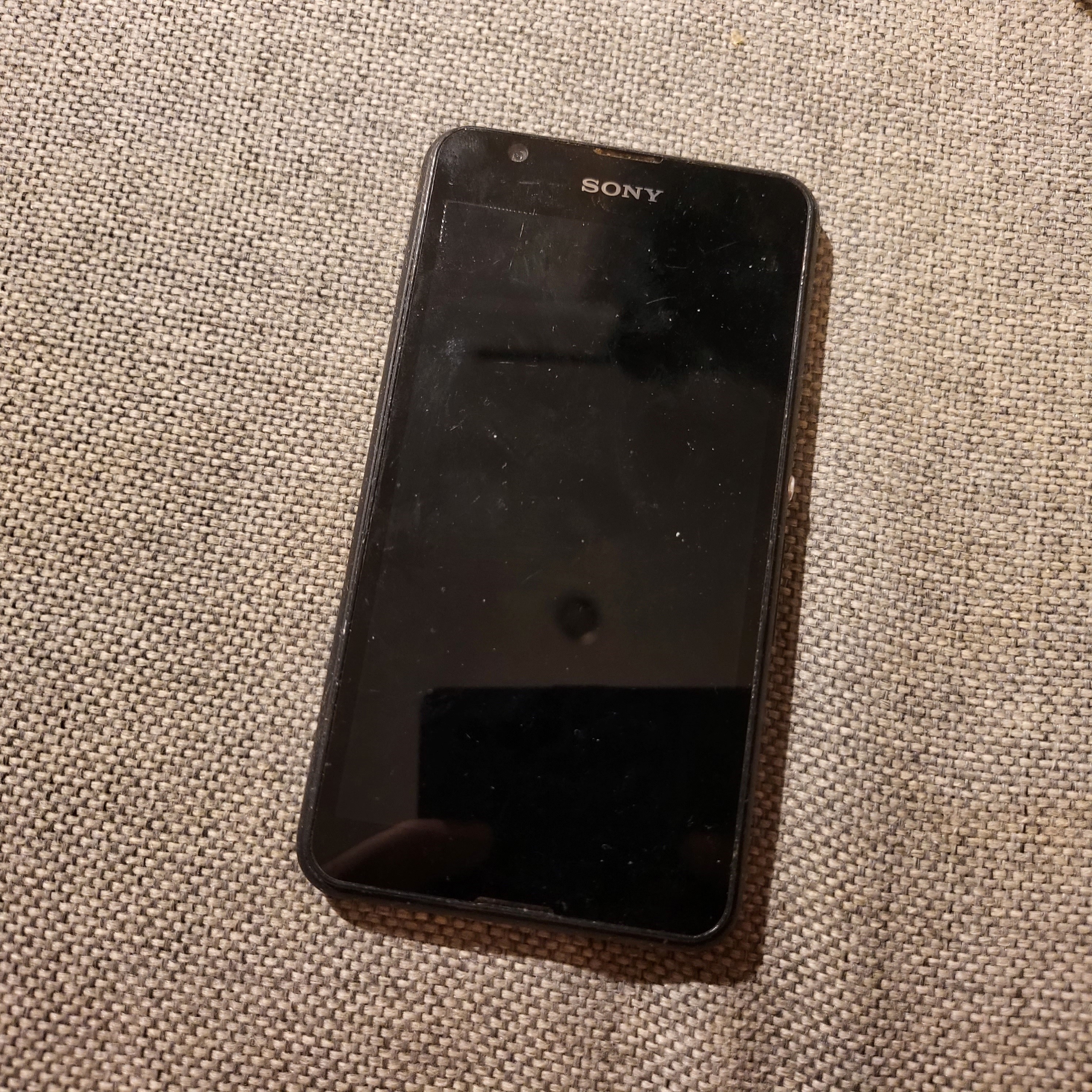 Sony Xperia E4g